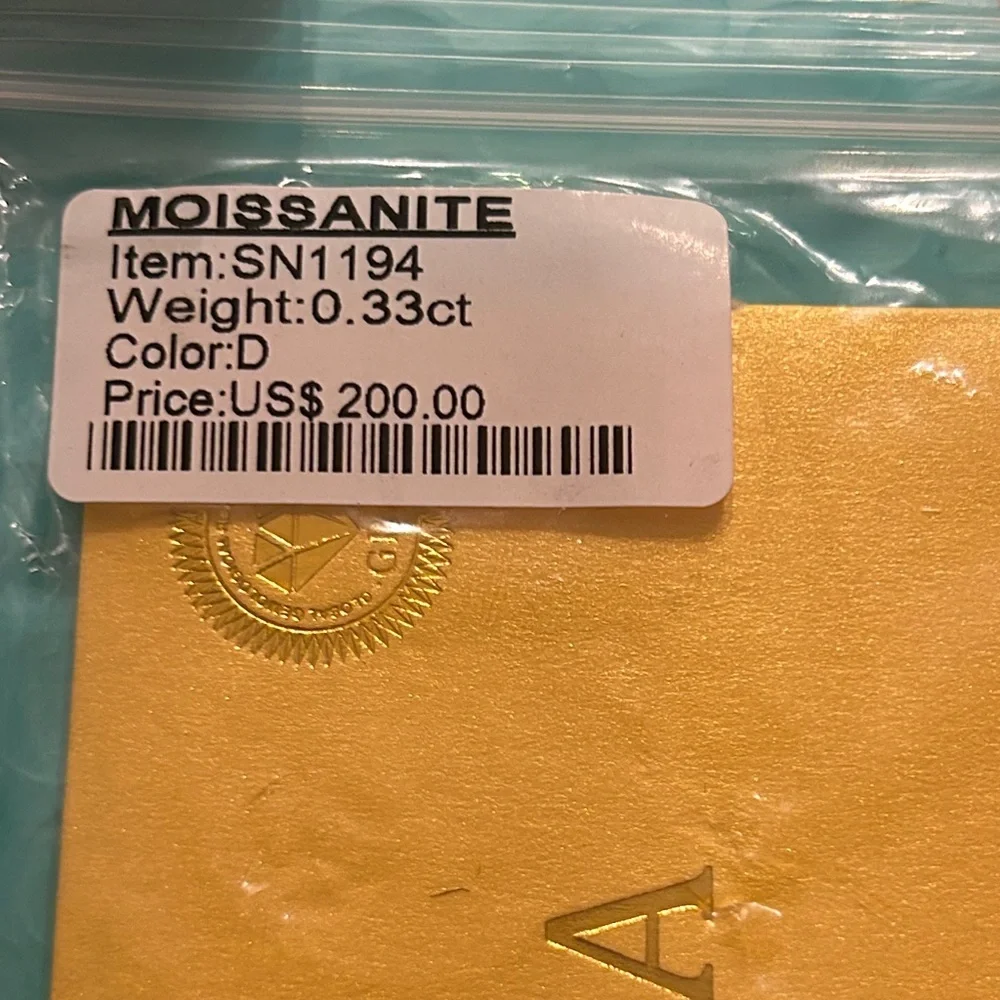 Luxury Moissanite Diamond T‎ Heart Pendant Necklace - Picture 4 of 5